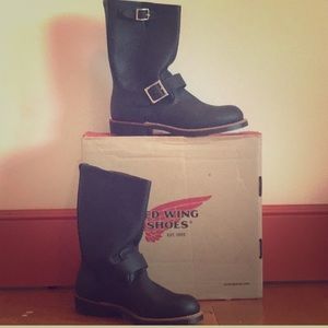 REDWING HERITAGE ENGINEER BOOT